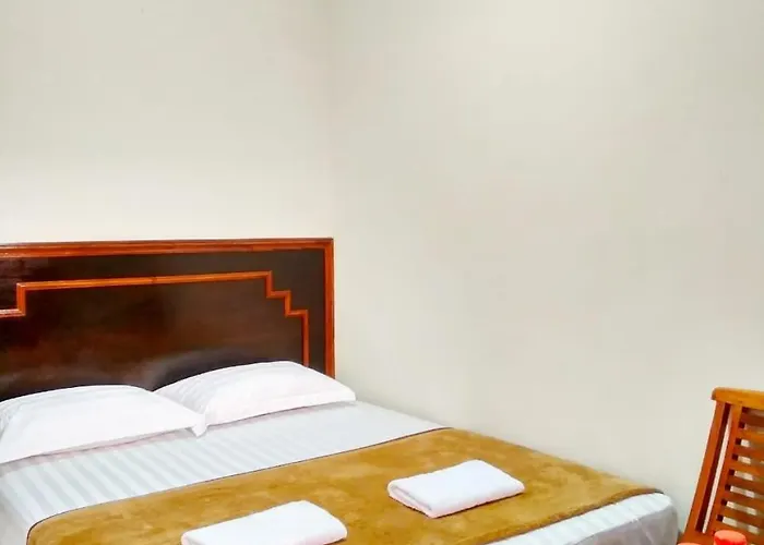 Hotel Keluarga Djagalan Raya Surabaya